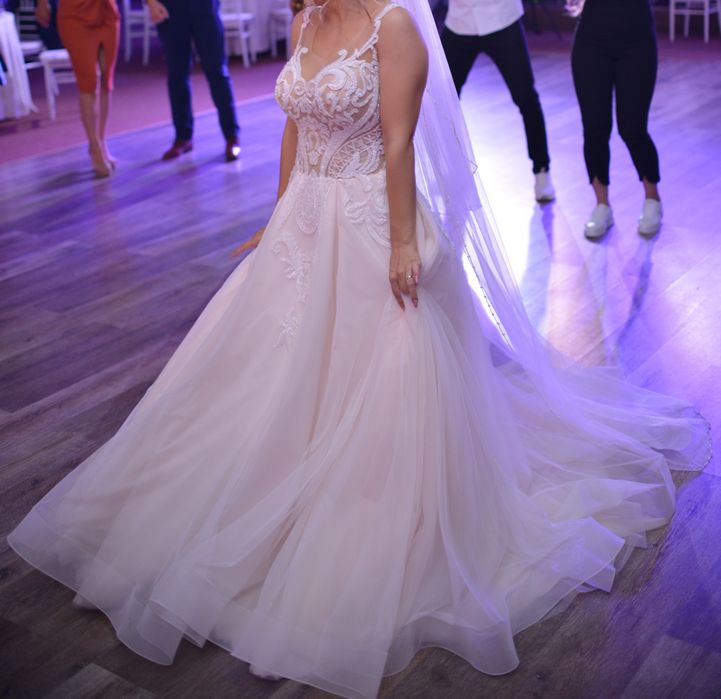 Vand rochie mireasa mărime S/M - PREȚ REDUS