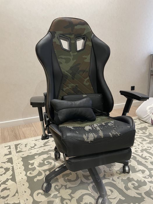 Компьютерное кресло удобное