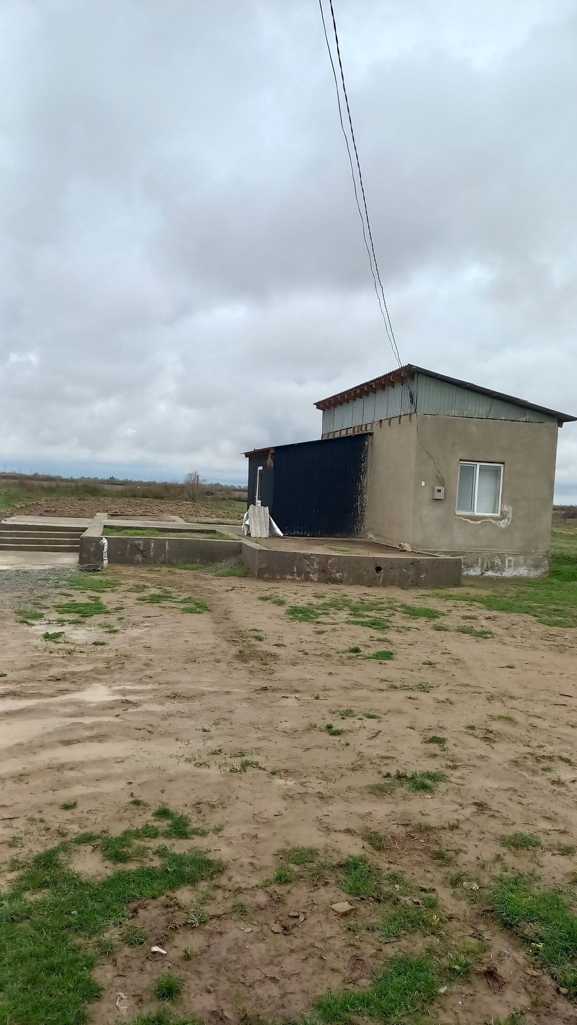Уй сатылады  срочно