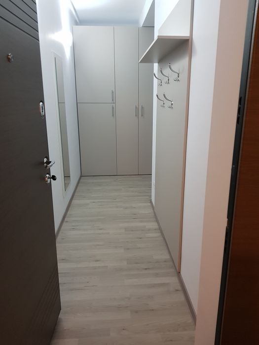 Inchiriez apartament 2 camere