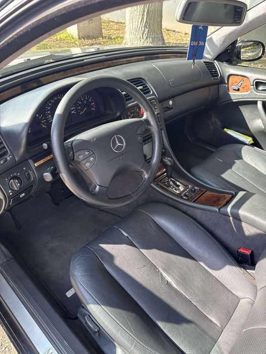 Vand sau schimb Mercedes-Benz Clk