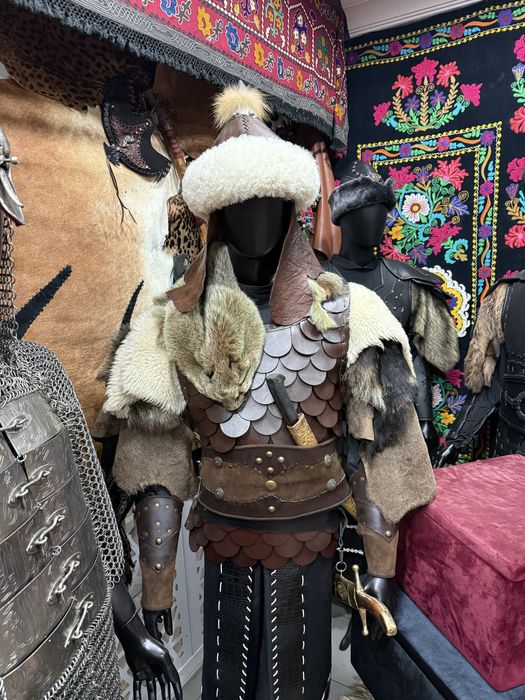 Оригинал Доспехи Турков Османов Бейликоа