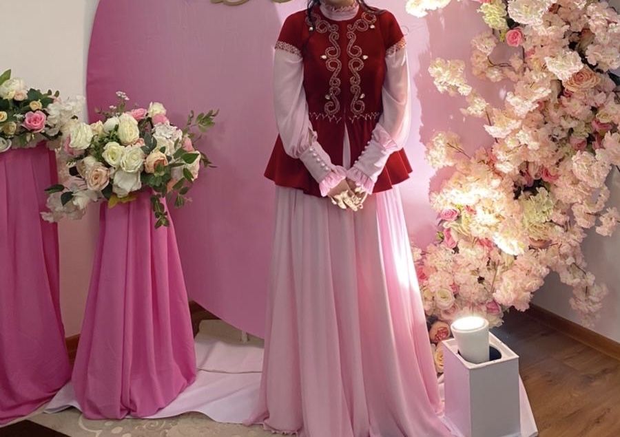 Казакша койлек пен кажекей