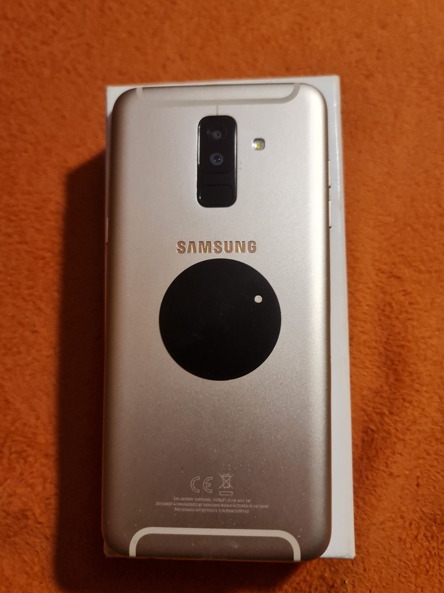 Samsung Galaxy A 6 +