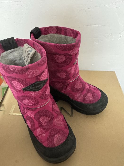 Срочно продам в связи с переездом зима сапоги kuoma 26р