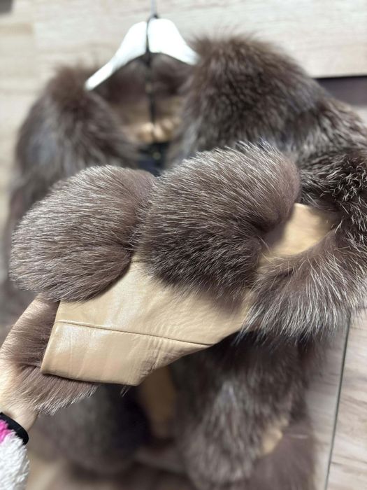 Haina de blană nepurtata