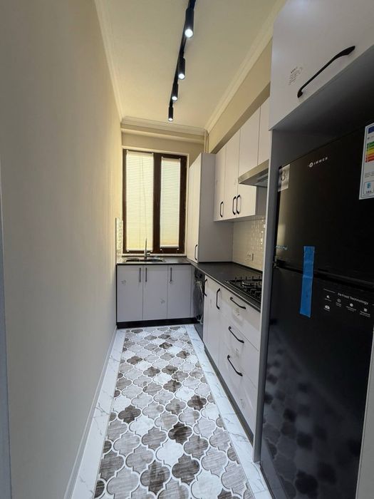 Продается 3 ком. Квартира площадью 57 кв.м. По ул. Рузибаева