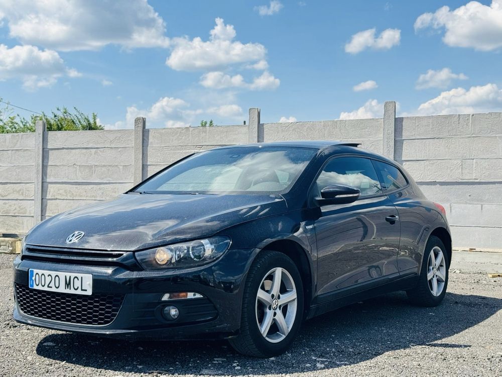 Volkswagen Scirocco , 1.4tsi, panoramic !!