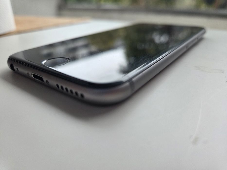 iPhone 6s 64GB нова батерия