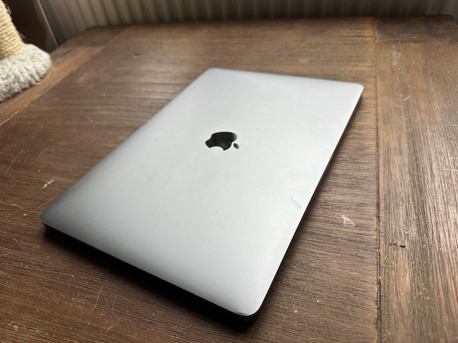 MacBook Pro end 2017,SPACE GREY
