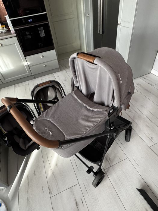 Carucior pentru copii Nuna Pipa Next - set complet