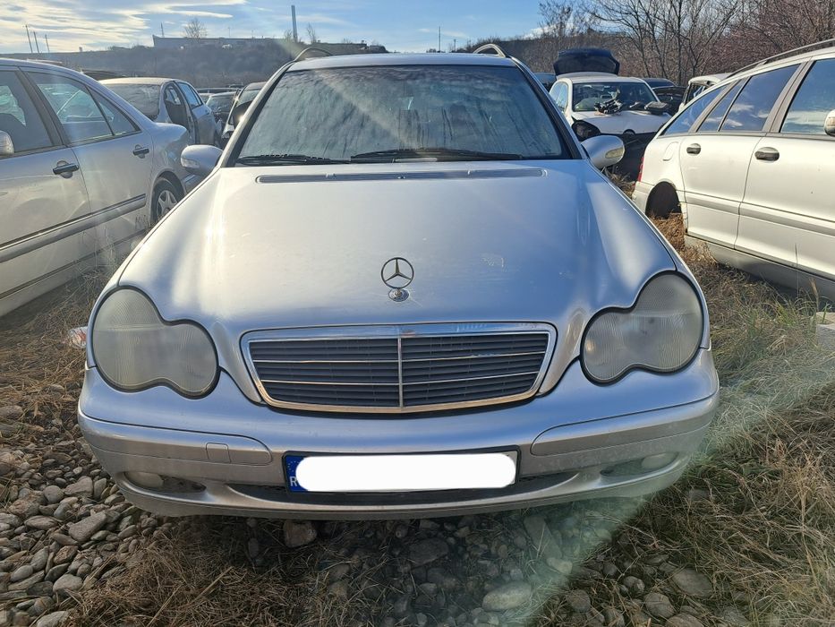 Piese Mercedes C200 W203 Classic an 2001 2.2d break 350 000 km