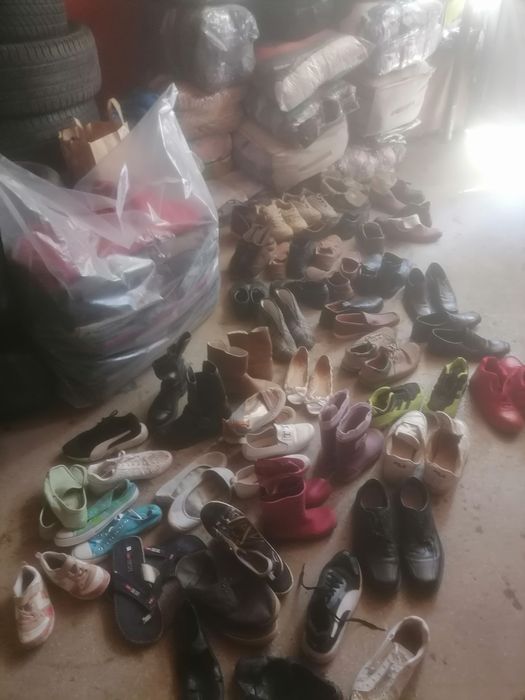 Stoc marfa Second-hand îmbrăcăminte și încălțăminte (bărbătească XXL)