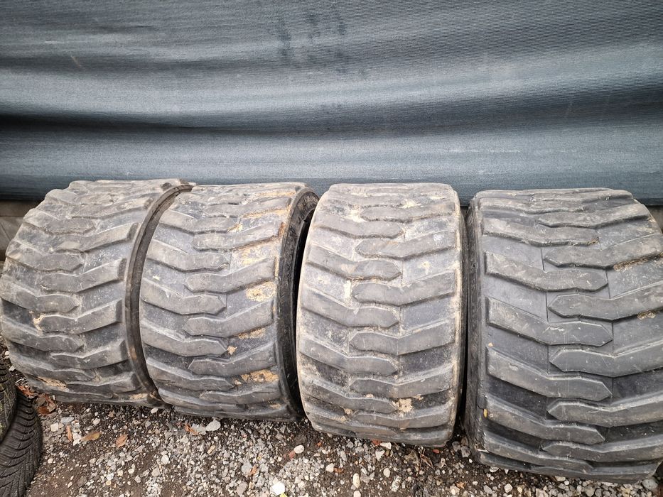 Cauciucuri BOBCAT 31×15.5-15 marca BKT
