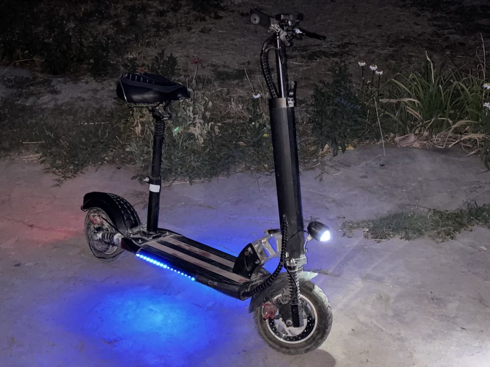 Elektro samokat Kumho