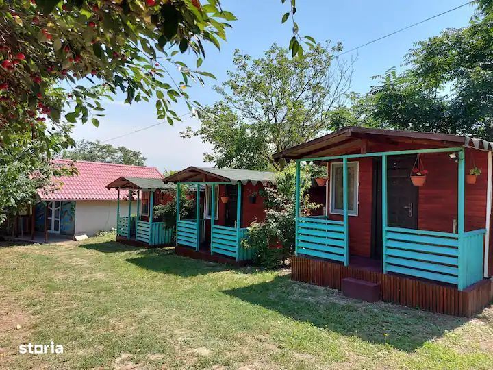 Minicomplex Turistic in Delta Dunarii teren 3.490 mp. ideal comercial