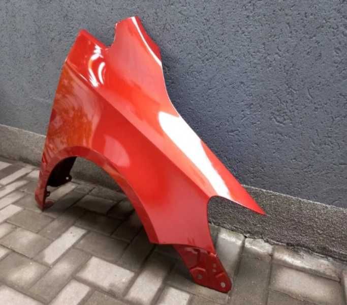 Aripa Fata Dreapta VW Golf 5/V Plus 2005-2009 Vopsita Portocaliu