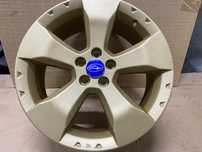 Jante '17 roti vara Subaru Forester Legacy 225/60R17 Michelin