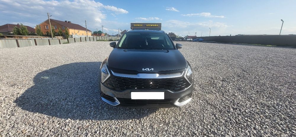 Продам автомобиль Kia Sportage 5!