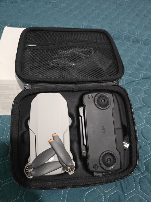 Дрон DJI Mini SE