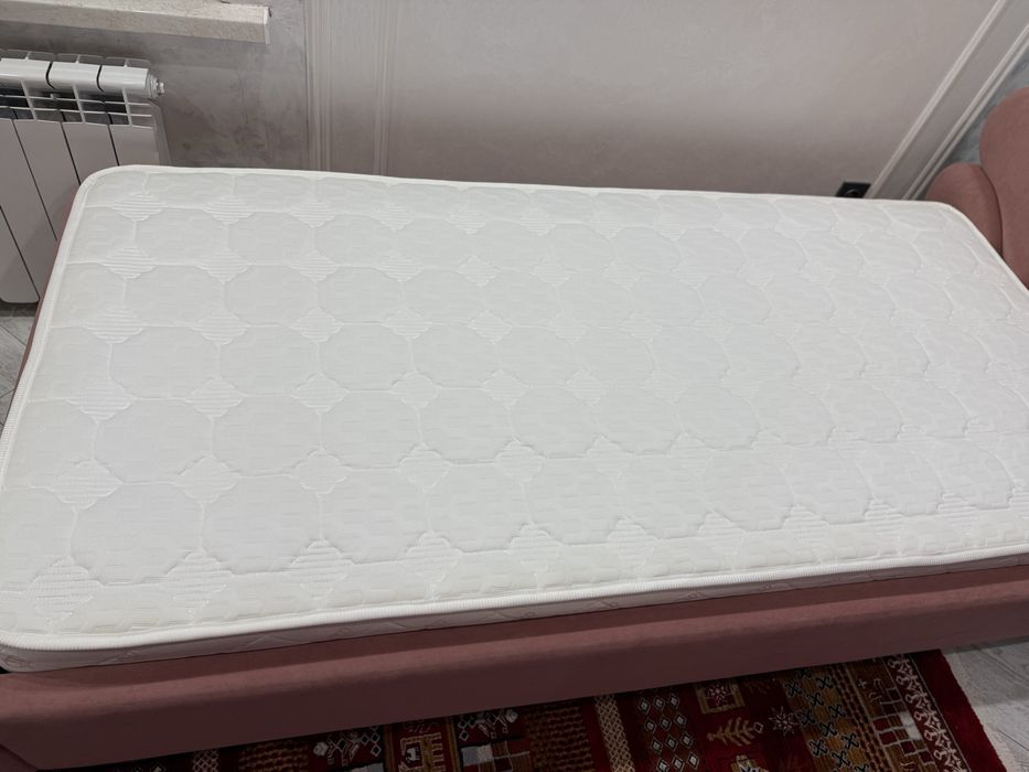 Кровать продается 2 шт