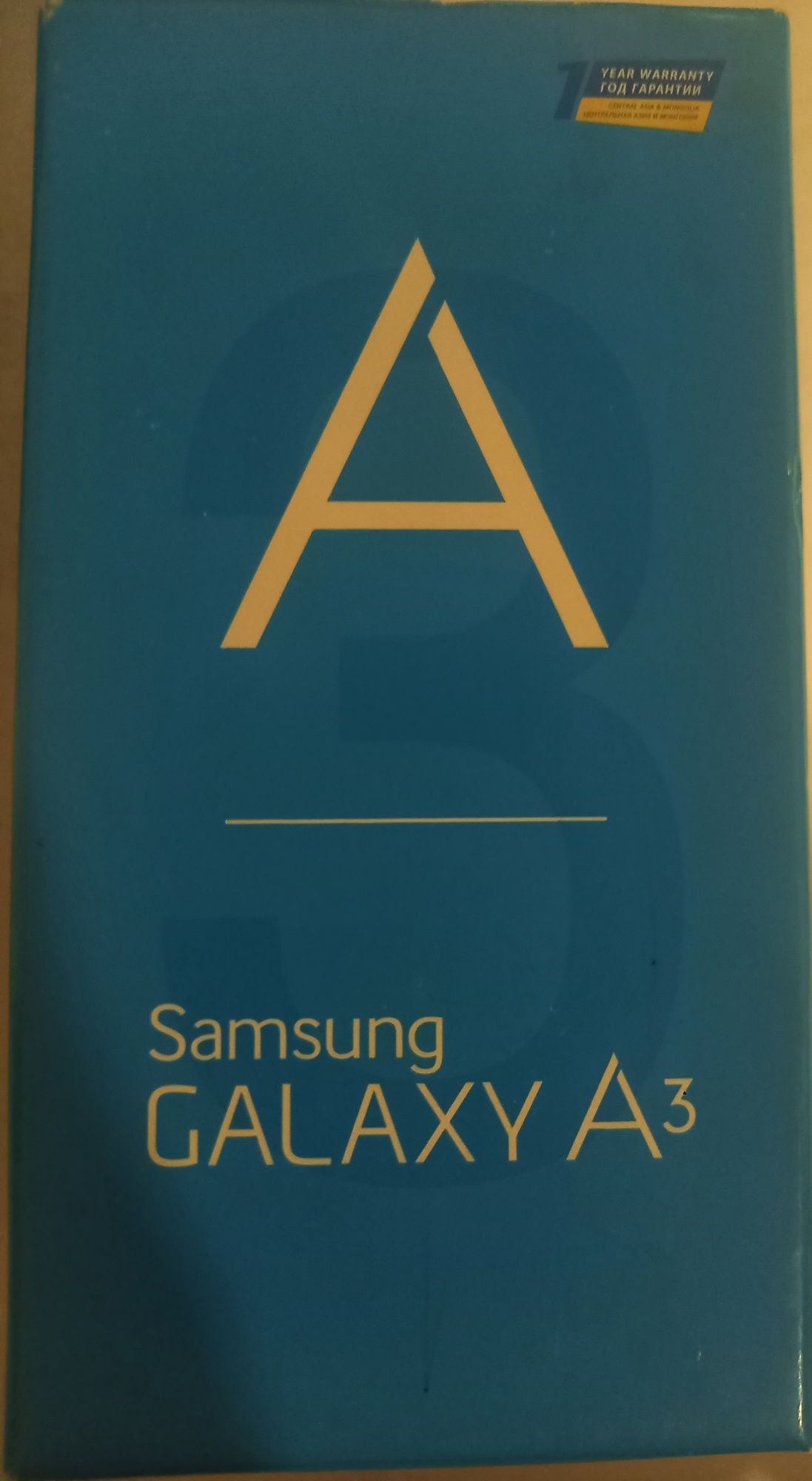 Телефон Samsung А3   2015