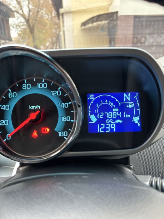 Nasiya Savdo ARENDA Spark At 4 poz 2016 yil Gadavoy 25 Tali