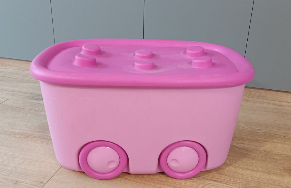 Кутия от няколко комплекта оригинално Lego Duplo