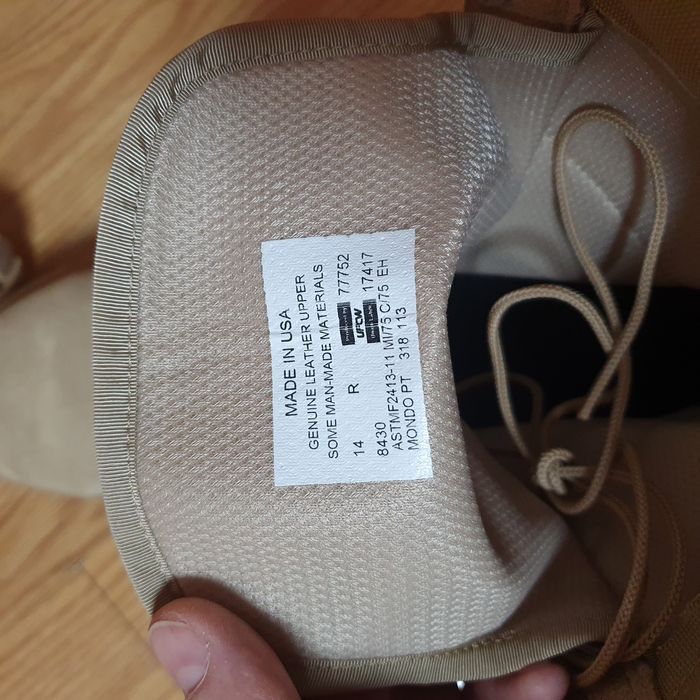 Cizme militare UFCW Mondo PT Vibram Steel Toe din piele/pânză nr. 14 R