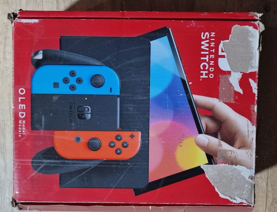 Consola Nintendo Switch OLED + 3 jocuri
