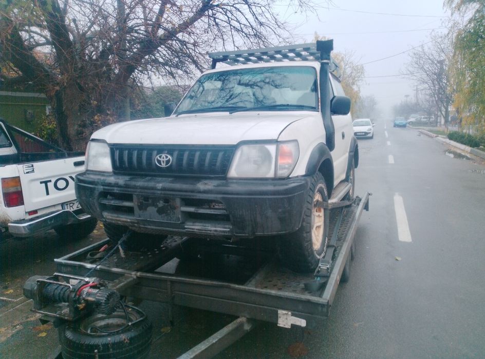 Dezmembrez Toyota J90