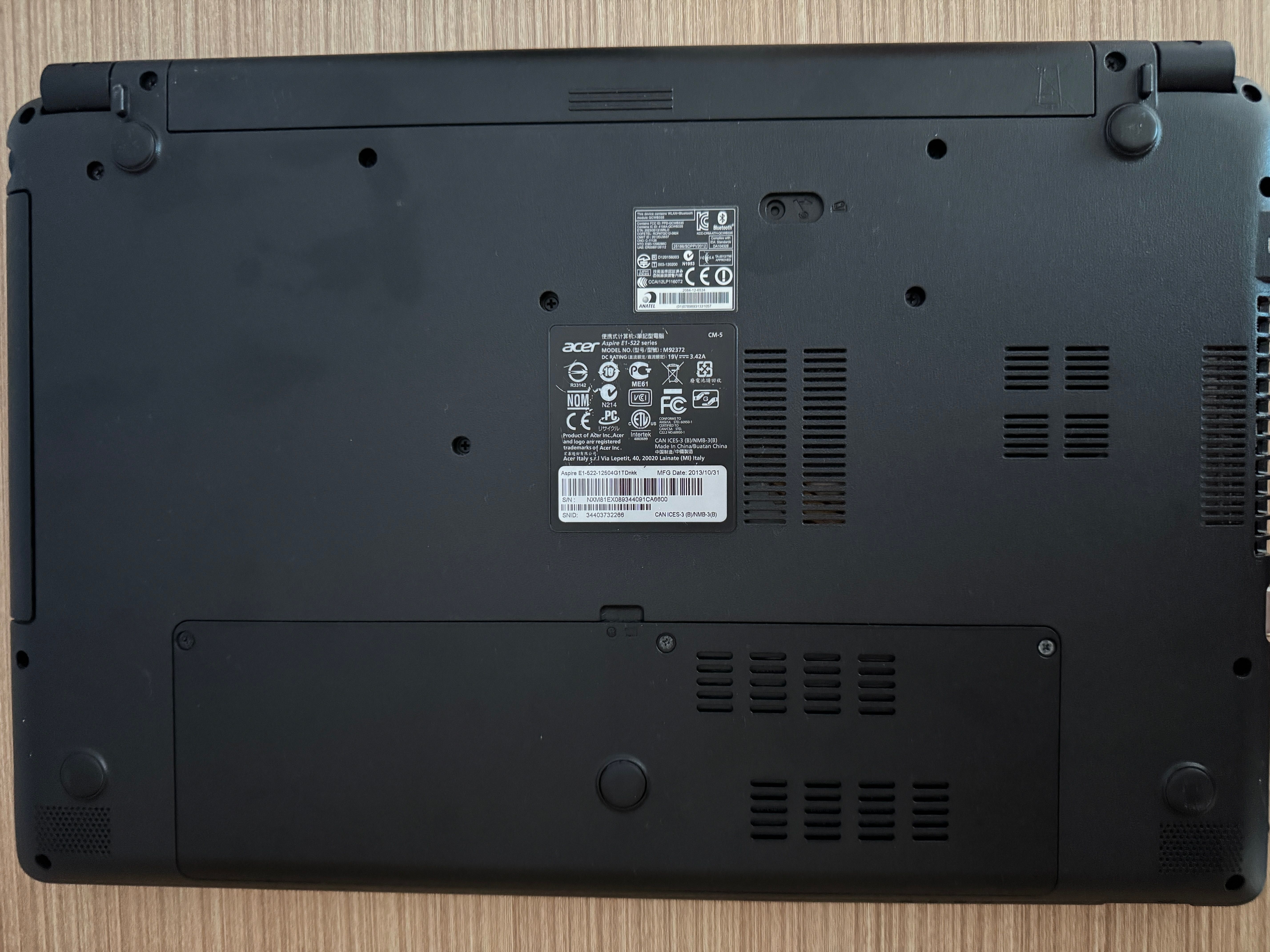 Лаптоп Acer Aspire E1-522