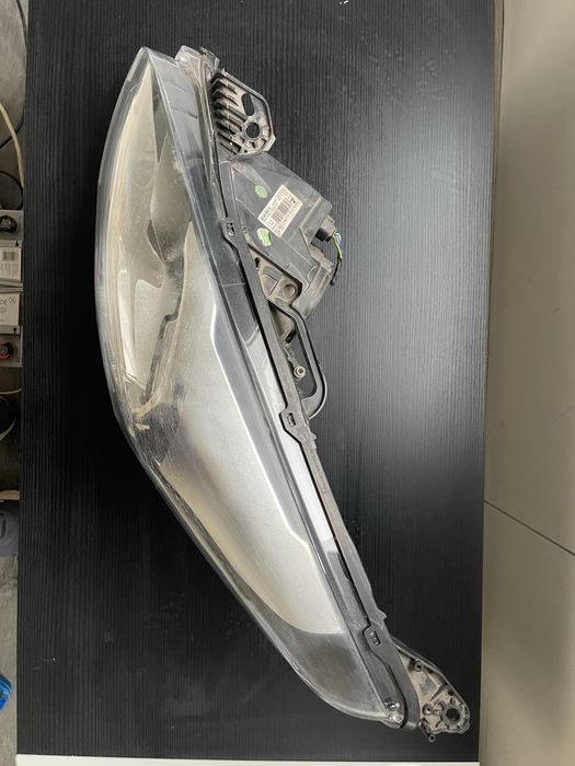 Ляв фар Пежо 3008 фейслифт, 2014-2016г