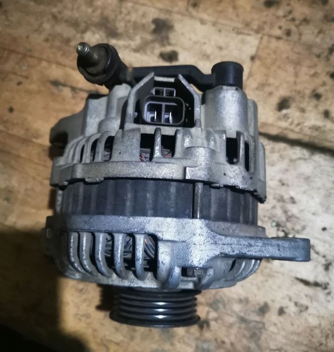 Генератор на мазду