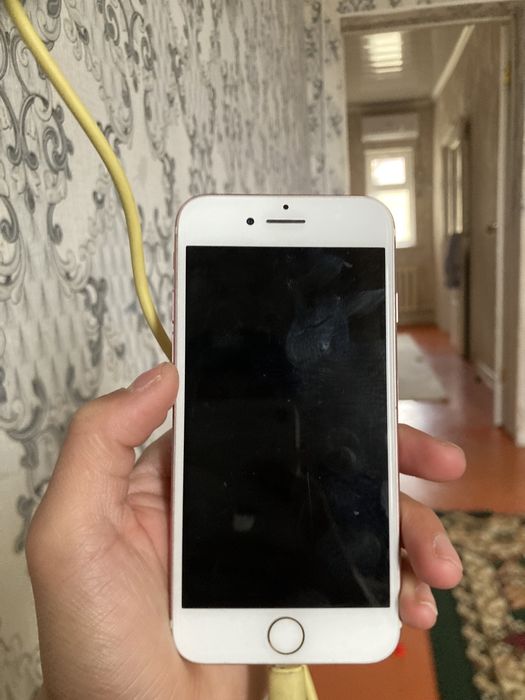Айфон 7 сатладыыы