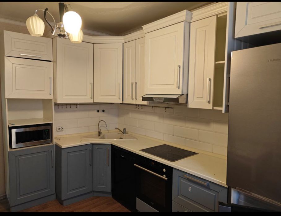 Продам кухонный гарнитур