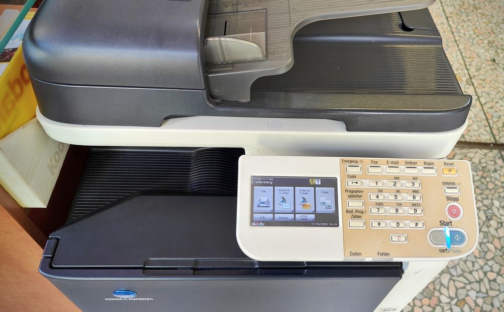 Konica Minolta - Bizhub C35 + подаръци