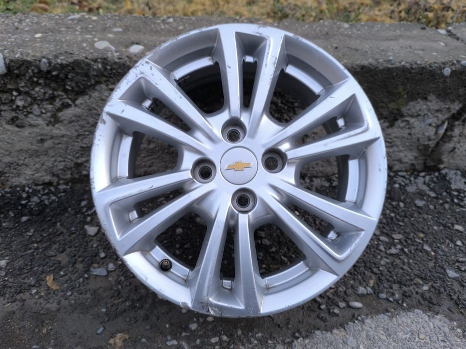 Диск на Шевролет кобальт