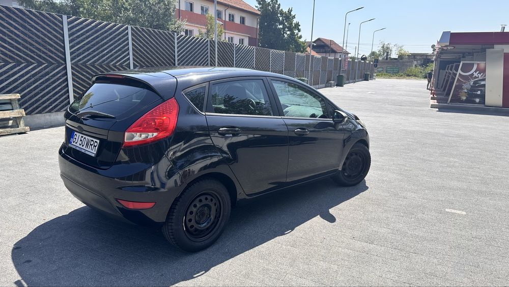 Ford Fiesta 2010 benzina + GPL fabrica