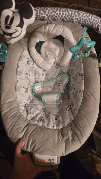 Пеещ шезлонг за бебе