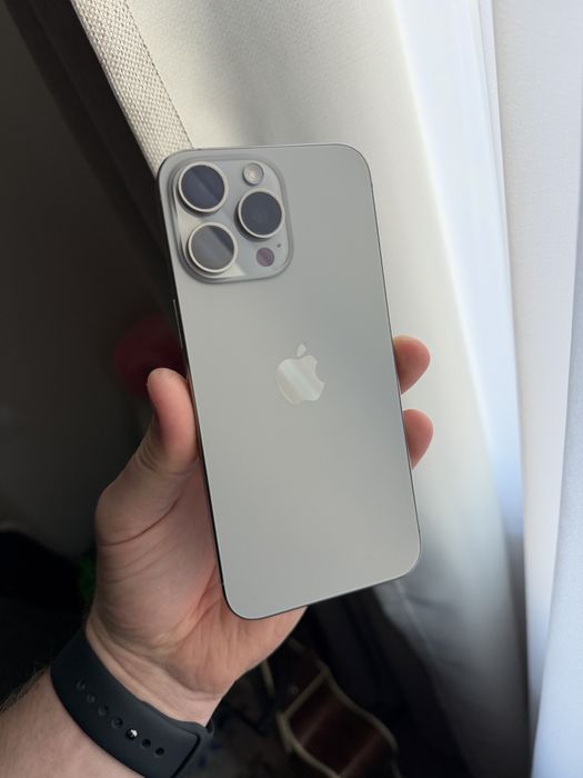 iPhone 15 Pro Max | 256GB | Natural Titanium | 88% Battery