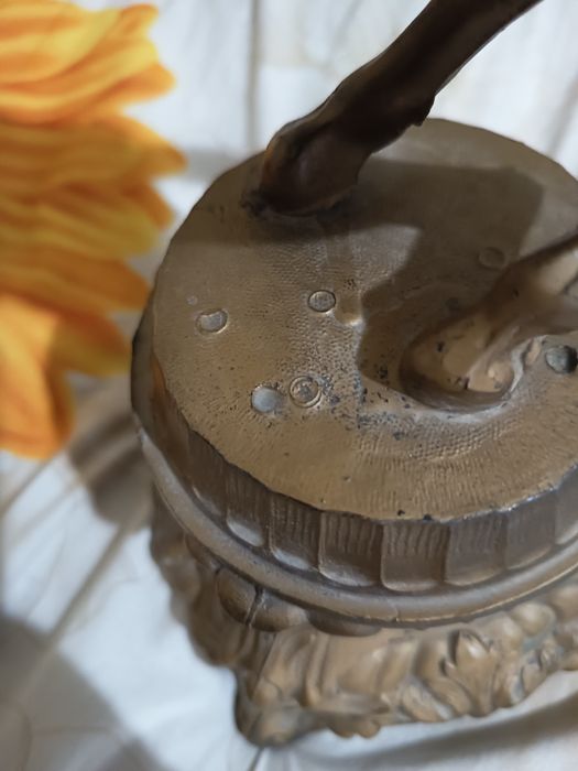 Cal vintage din bronz