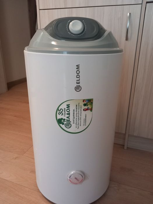 Продавам хоризонтален Бойлер марка Елдом