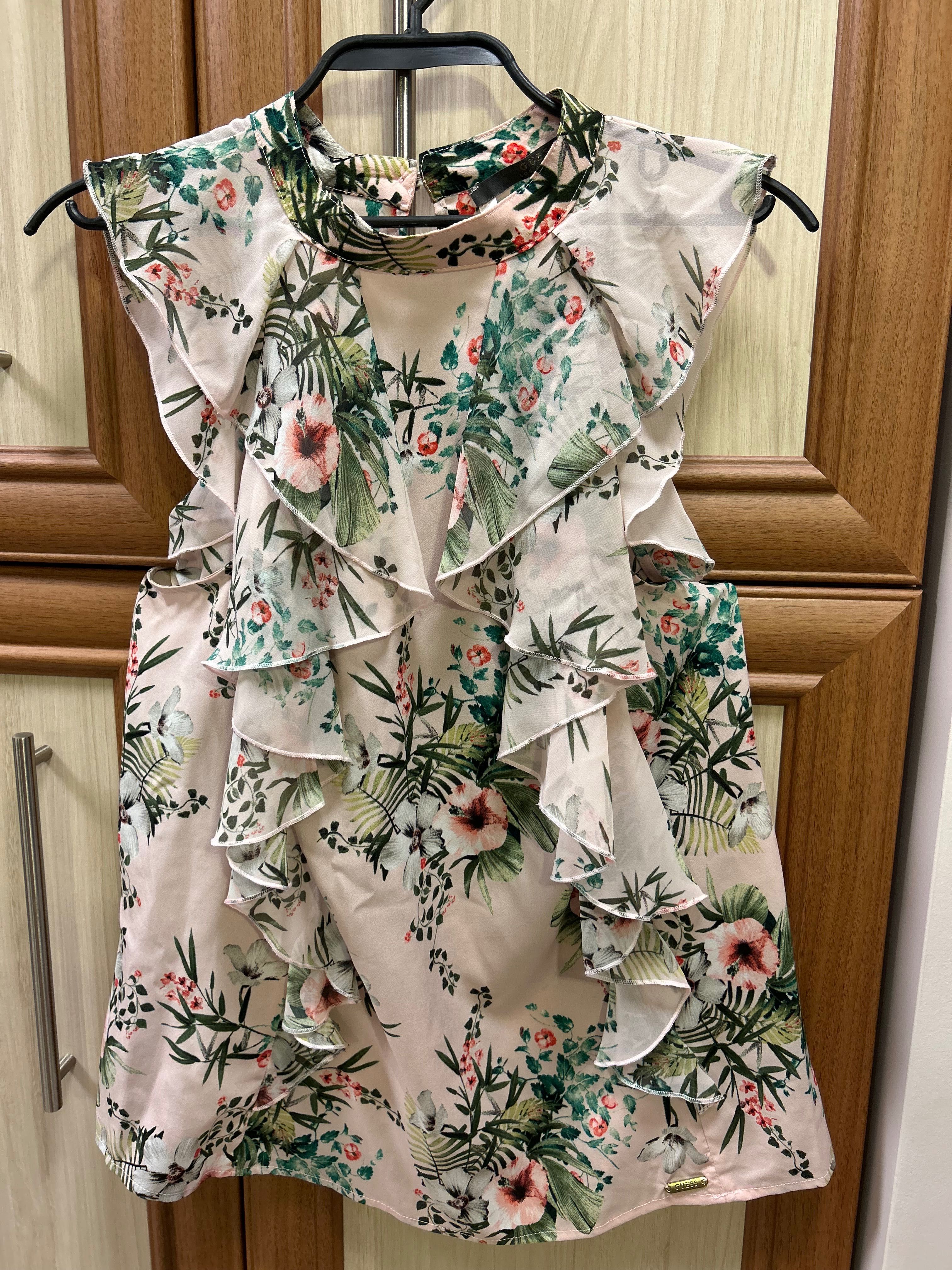 Guess Top без ръкав
