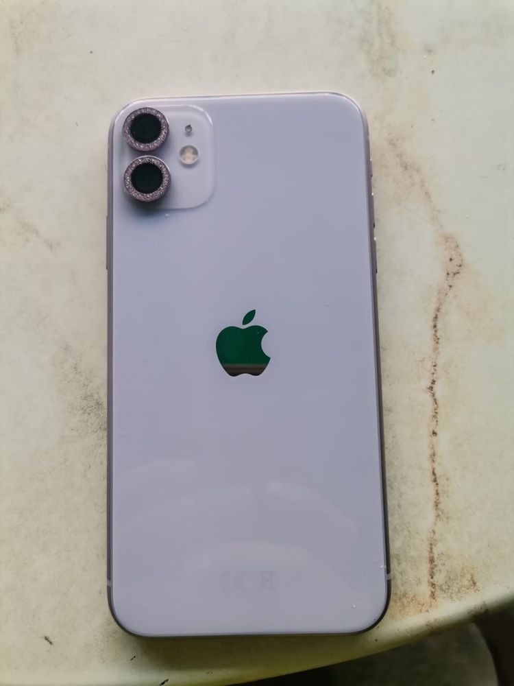 Iphone11 Всичко по телефона работи.