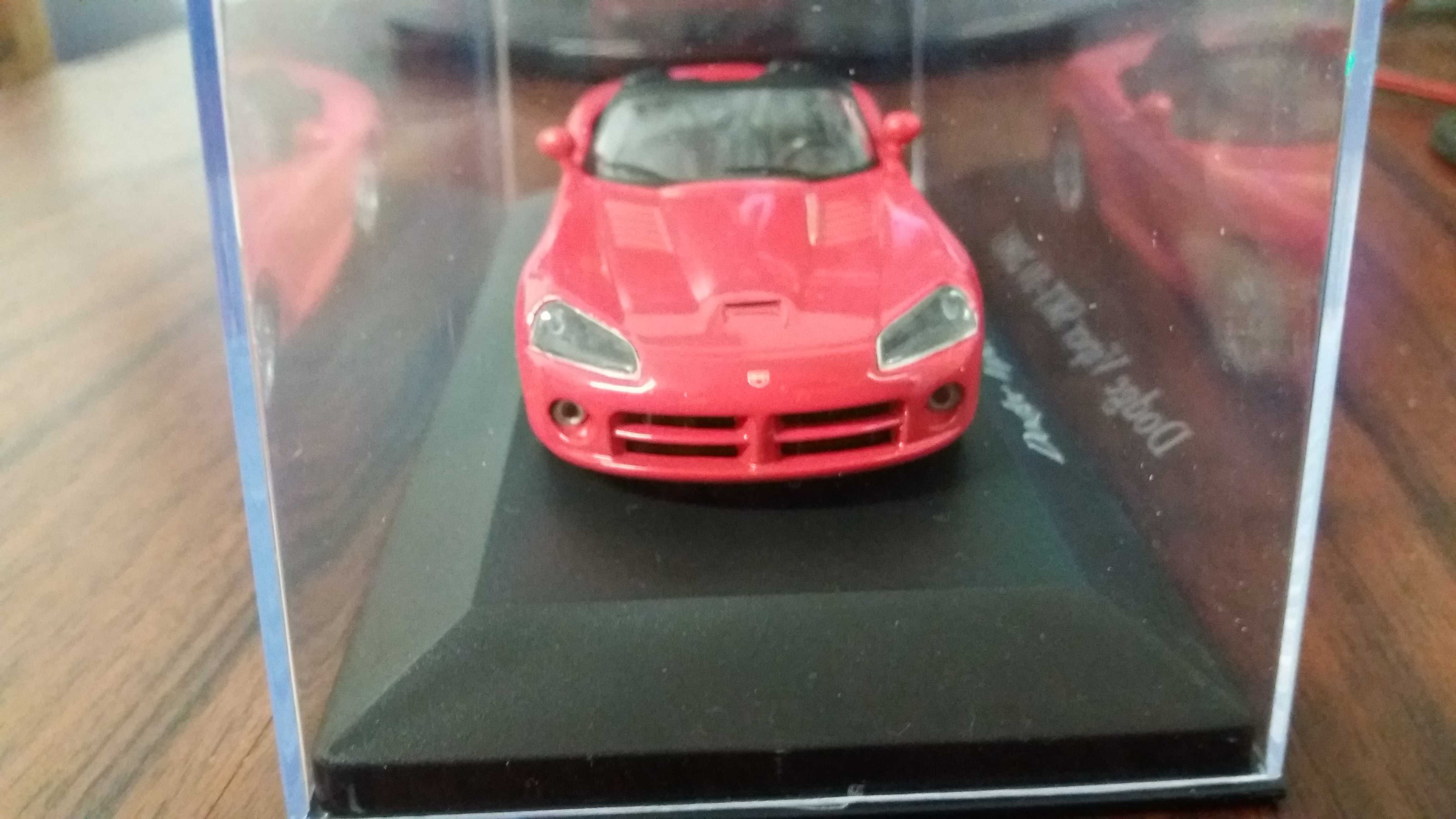 Macheta DODGE VIPER SRT-10 2003 - Atlas, scara 1/43, noua.