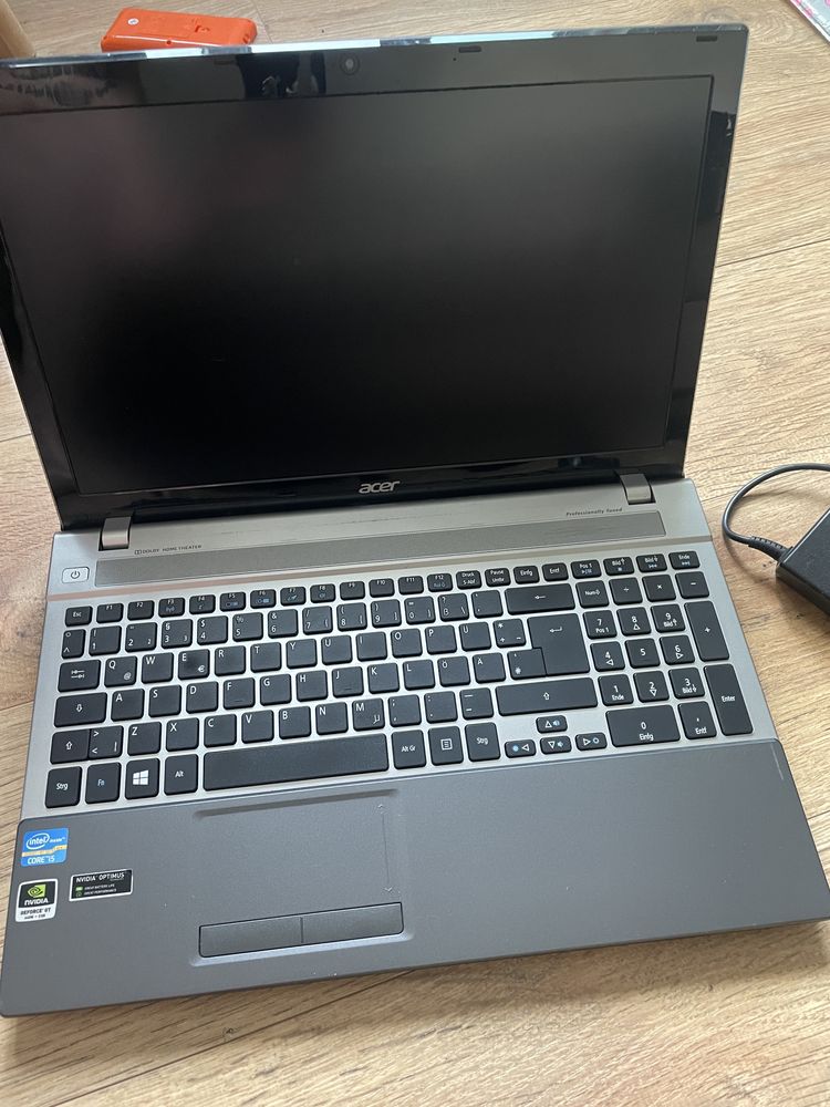 Acer v3-571G 4x2,50 Intel i5