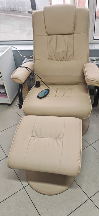 Scaun masaj aproape nou