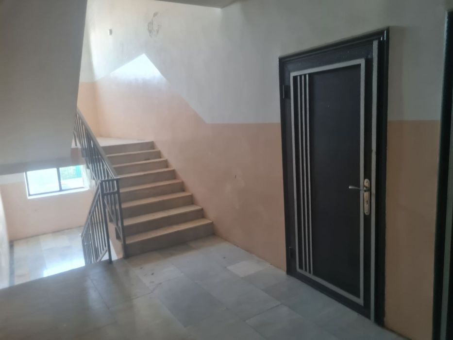 1 xona ballonlik 50 kvadratli 2-etaj yangi dom