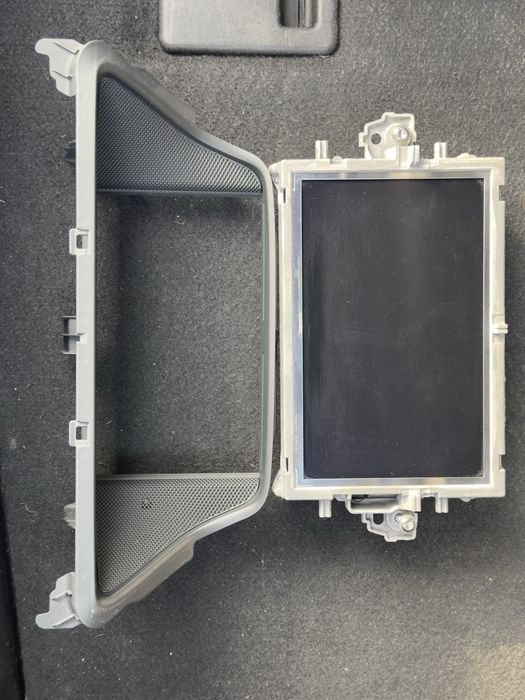 Navigatie navi NTG 4.0 w218 Mercedes Benz Cls oem originala